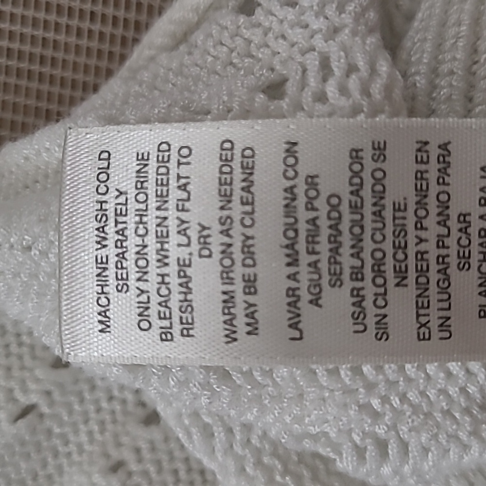 WHITE HOUSE BLACK MARKET Women's White V Back Sweater Size L - Picture 13 of 14